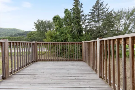 1638 Us Route 2 Waterbury VT 05677