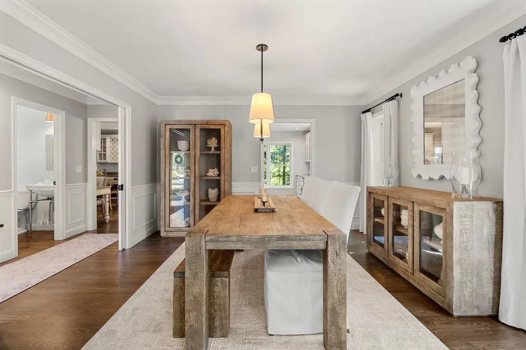 1 Hemlock Way Stratham NH 03885