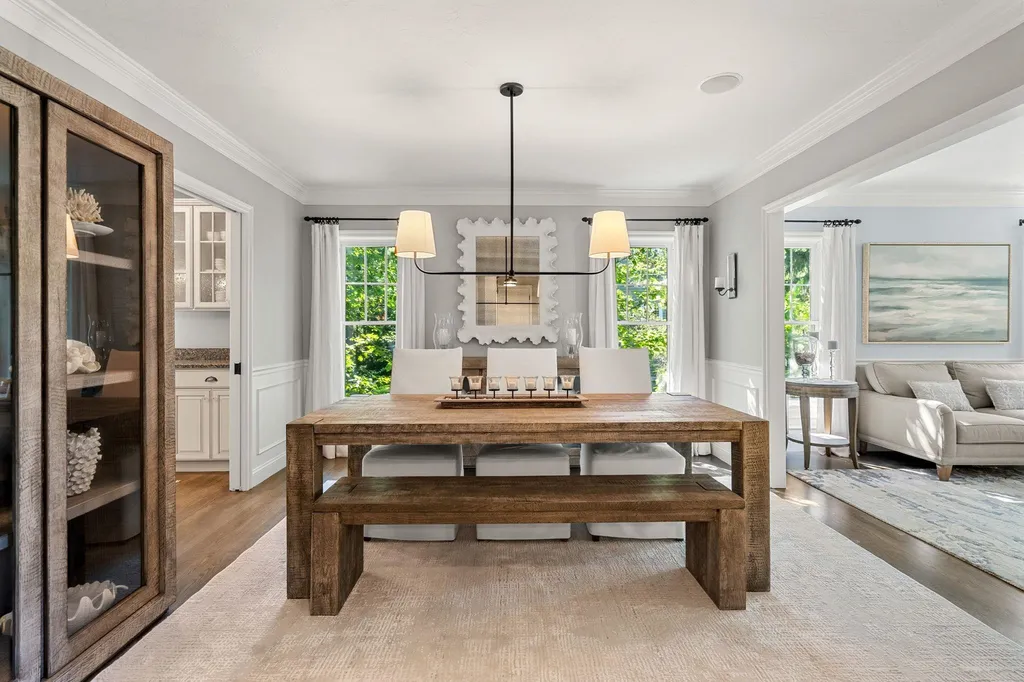 1 Hemlock Way Stratham NH 03885