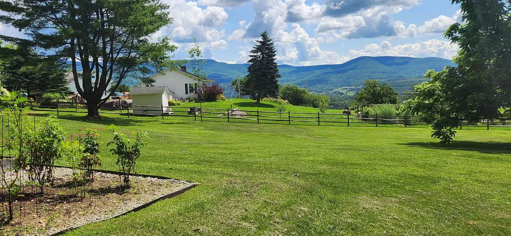 67 Windridge Lane Waterbury VT 05676