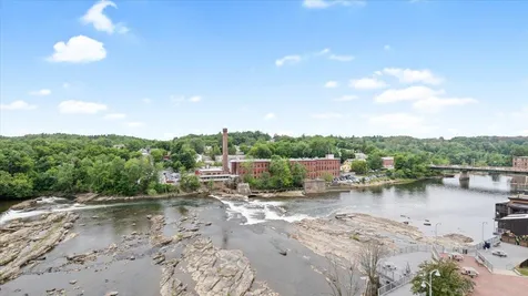 60 Winooski Falls Way Winooski VT 05404