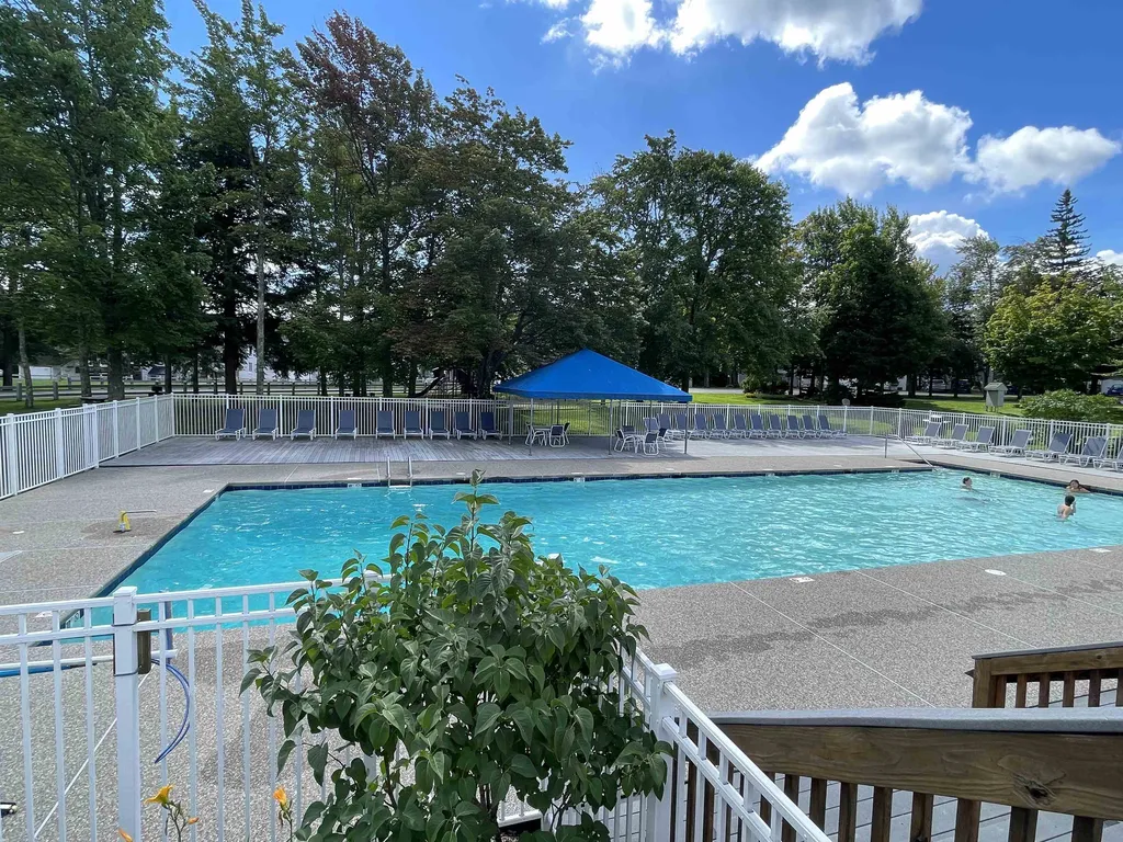 327 Bridges Circle Warren VT 05674