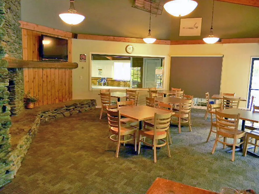 327 Bridges Circle Warren VT 05674