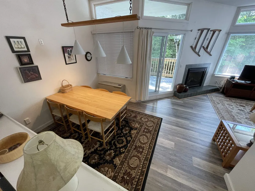 327 Bridges Circle Warren VT 05674
