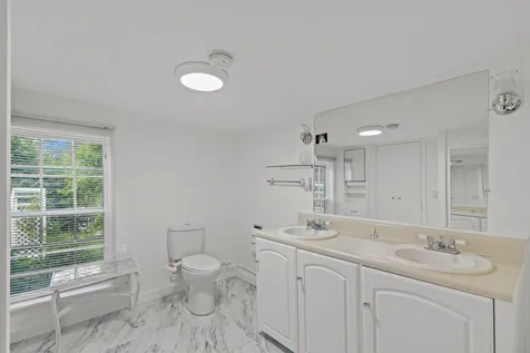 23 Prospect Street Hillsborough NH 03244