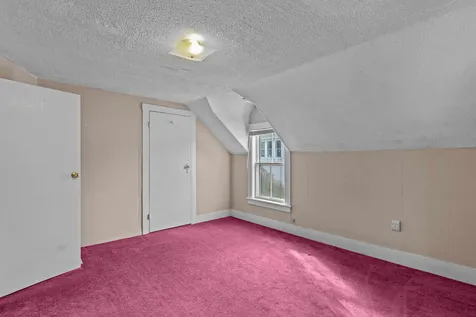 23 Prospect Street Hillsborough NH 03244
