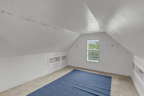 23 Prospect Street Hillsborough NH 03244