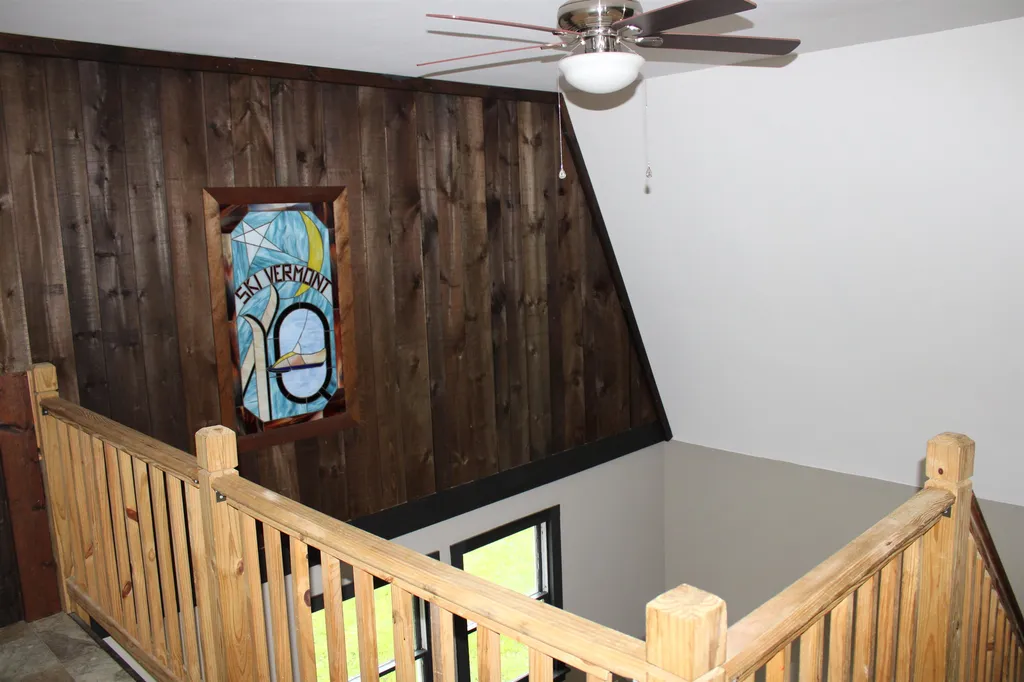 1178 Green Bay Loop Peacham VT 05862