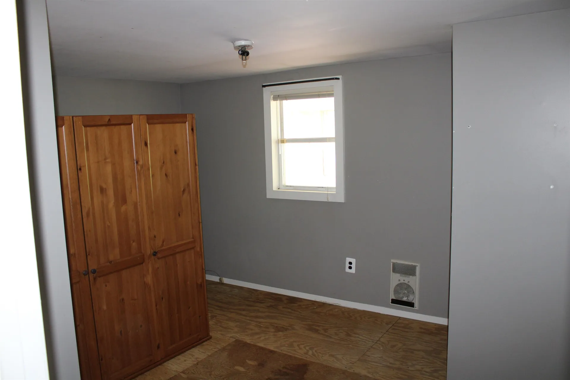 1178 Green Bay Loop Peacham VT 05862