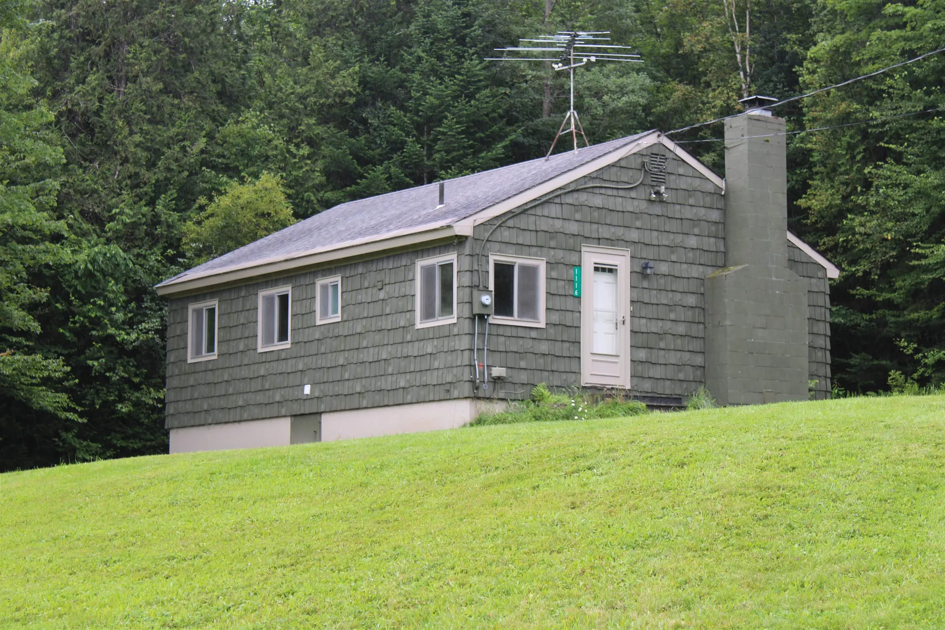 1178 Green Bay Loop Peacham VT 05862