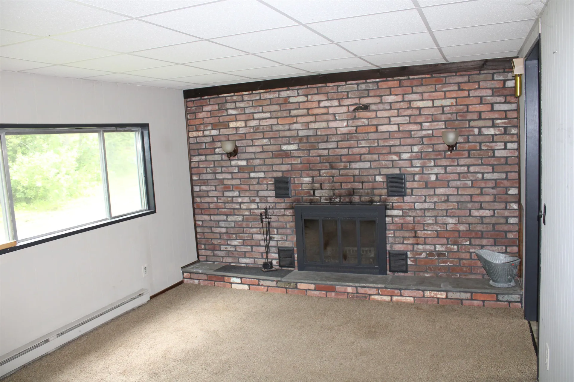 1178 Green Bay Loop Peacham VT 05862