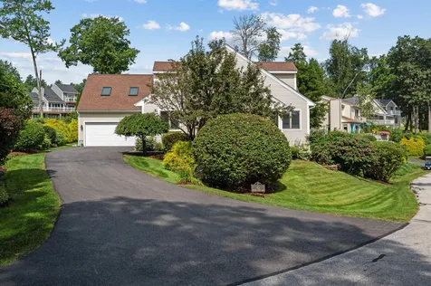 42 Prides Point Laconia NH 03246