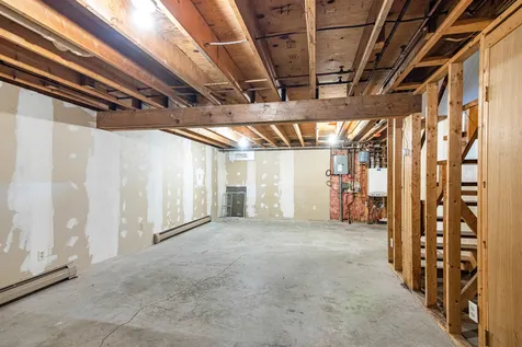 69 Kim Lane Milton VT 05468