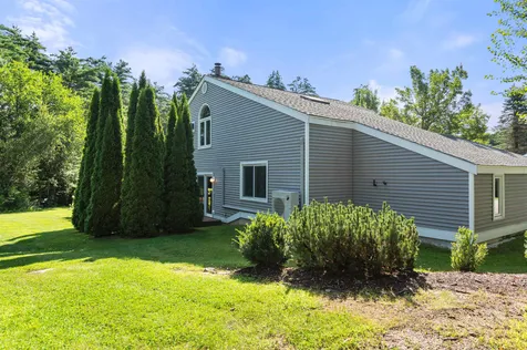 27 B Molly Lane Laconia NH 03246