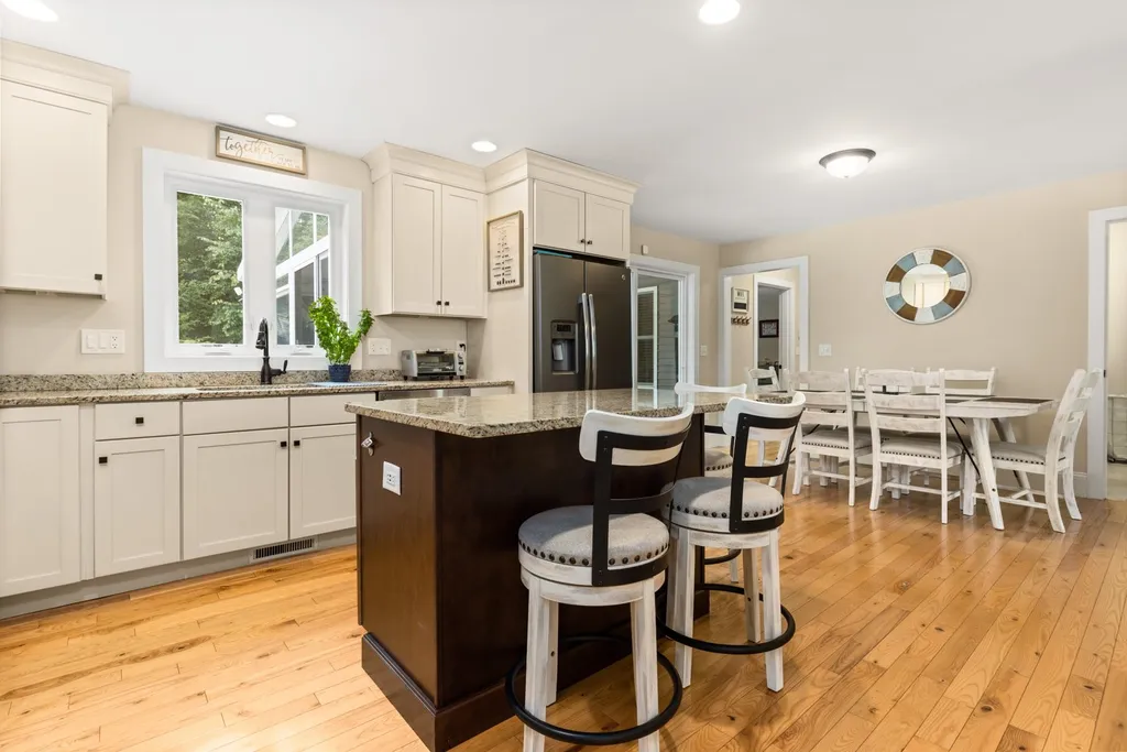 211 Emerald Lane Dover NH 03820
