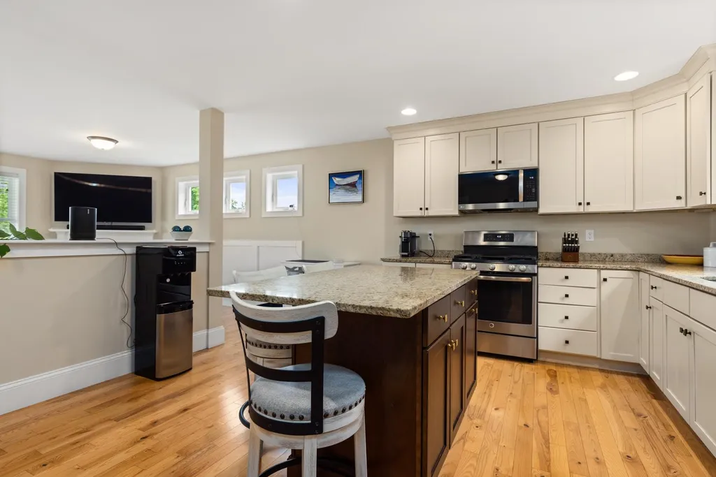 211 Emerald Lane Dover NH 03820