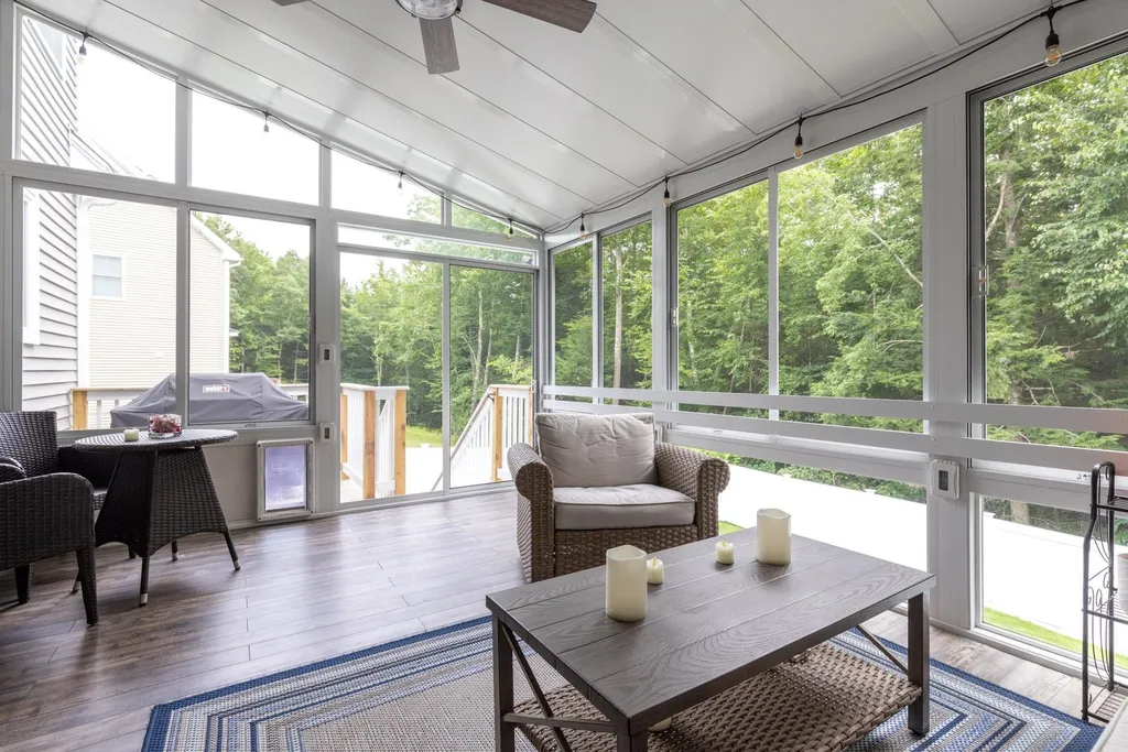 211 Emerald Lane Dover NH 03820