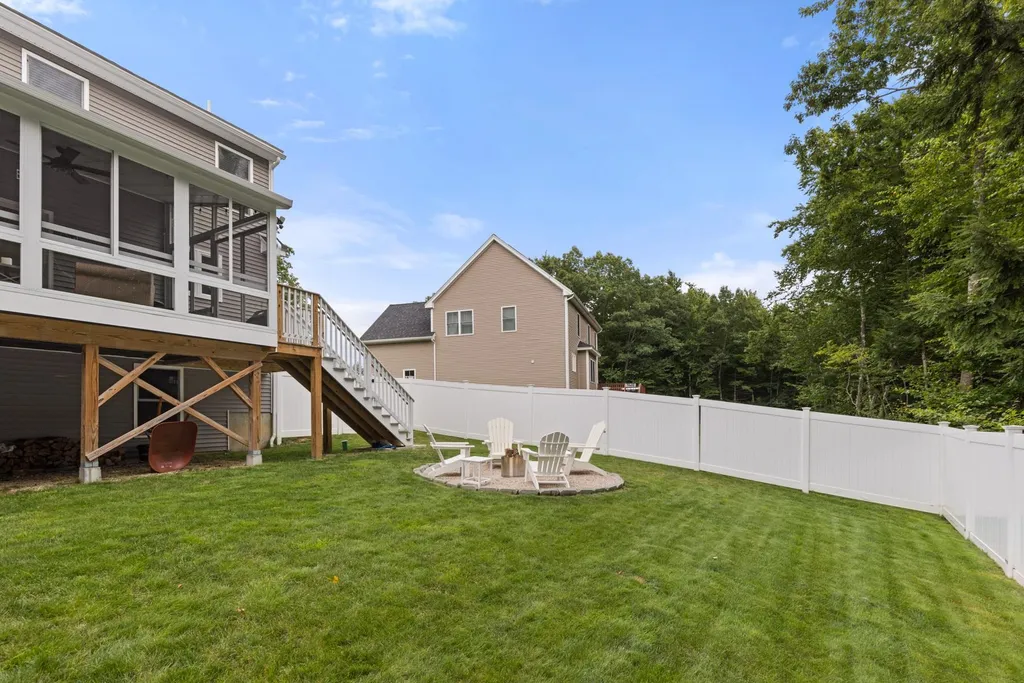 211 Emerald Lane Dover NH 03820
