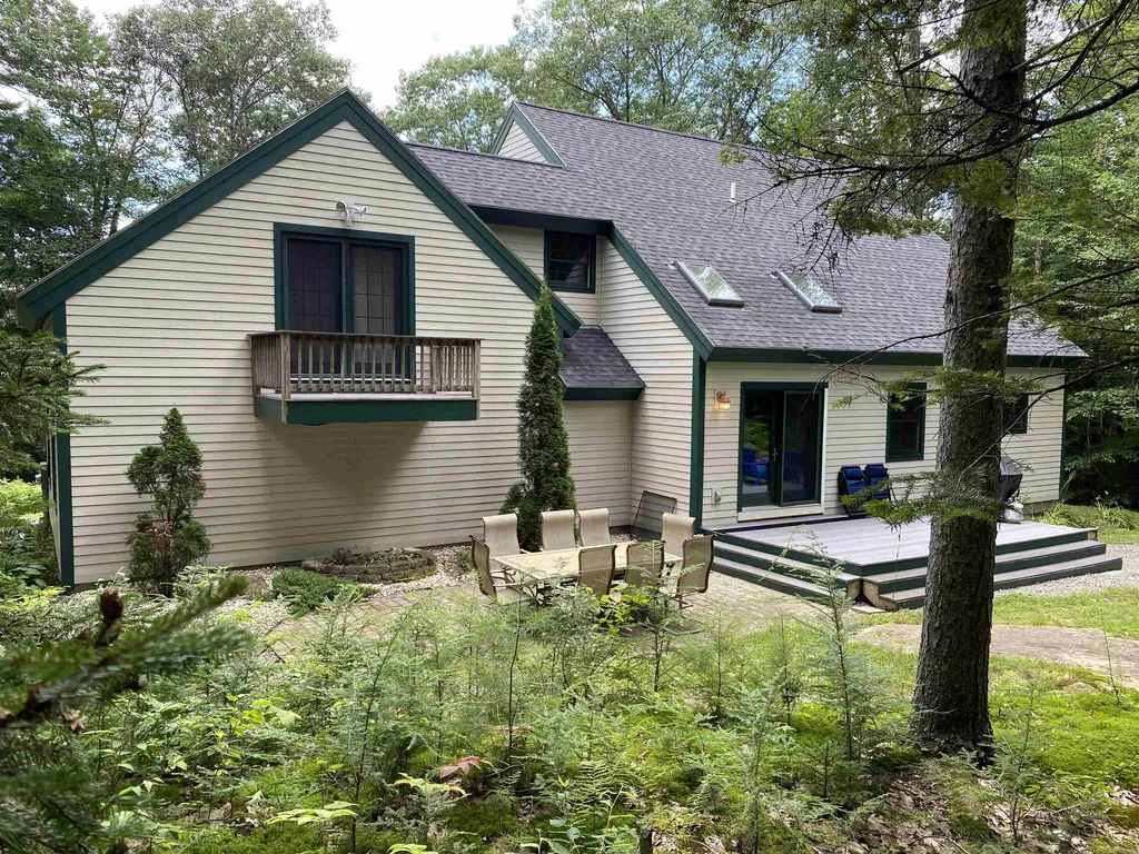 201 Snowood Drive Thornton NH 03285