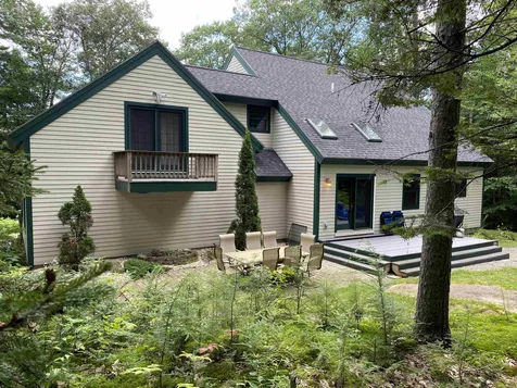 201 Snowood Drive Thornton NH 03285