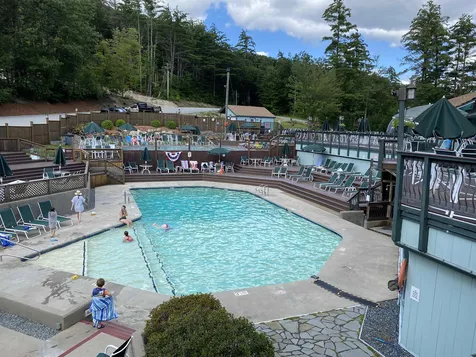201 Snowood Drive Thornton NH 03285