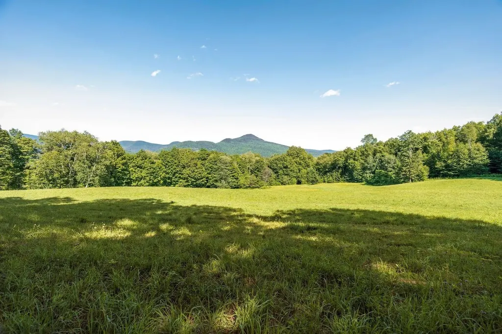 528 & 540 Nichols Hill Road Dorset VT 05251