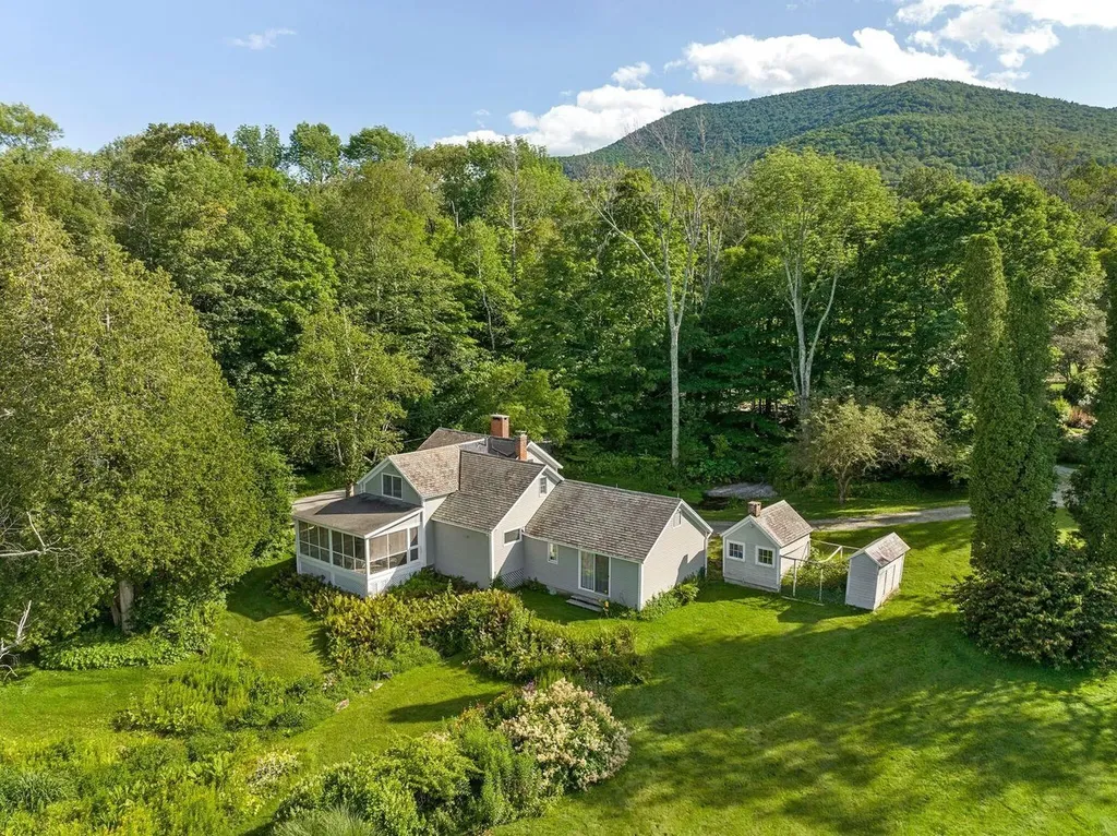 528 & 540 Nichols Hill Road Dorset VT 05251