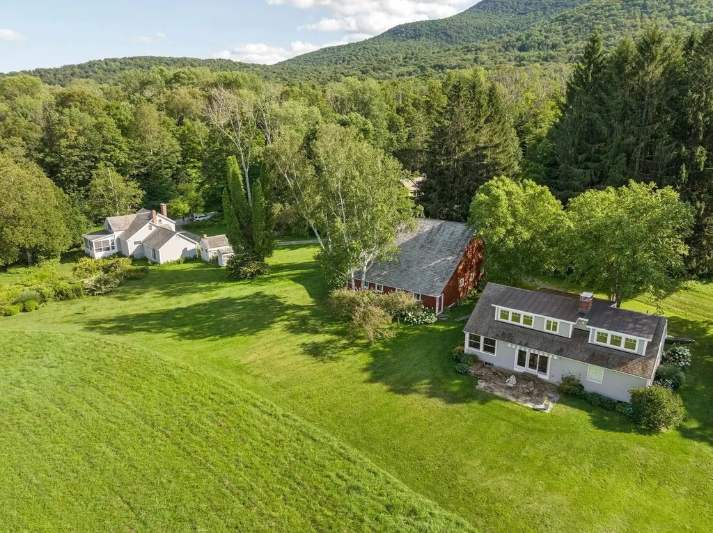 528 & 540 Nichols Hill Road Dorset VT 05251