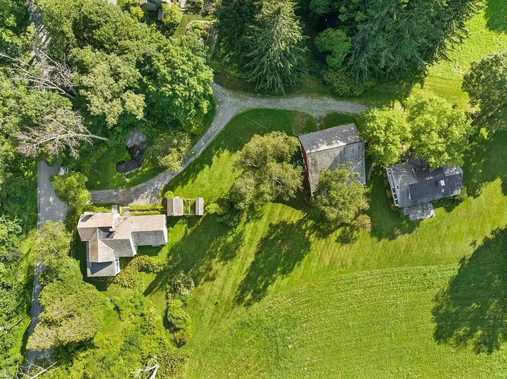 528 & 540 Nichols Hill Road Dorset VT 05251