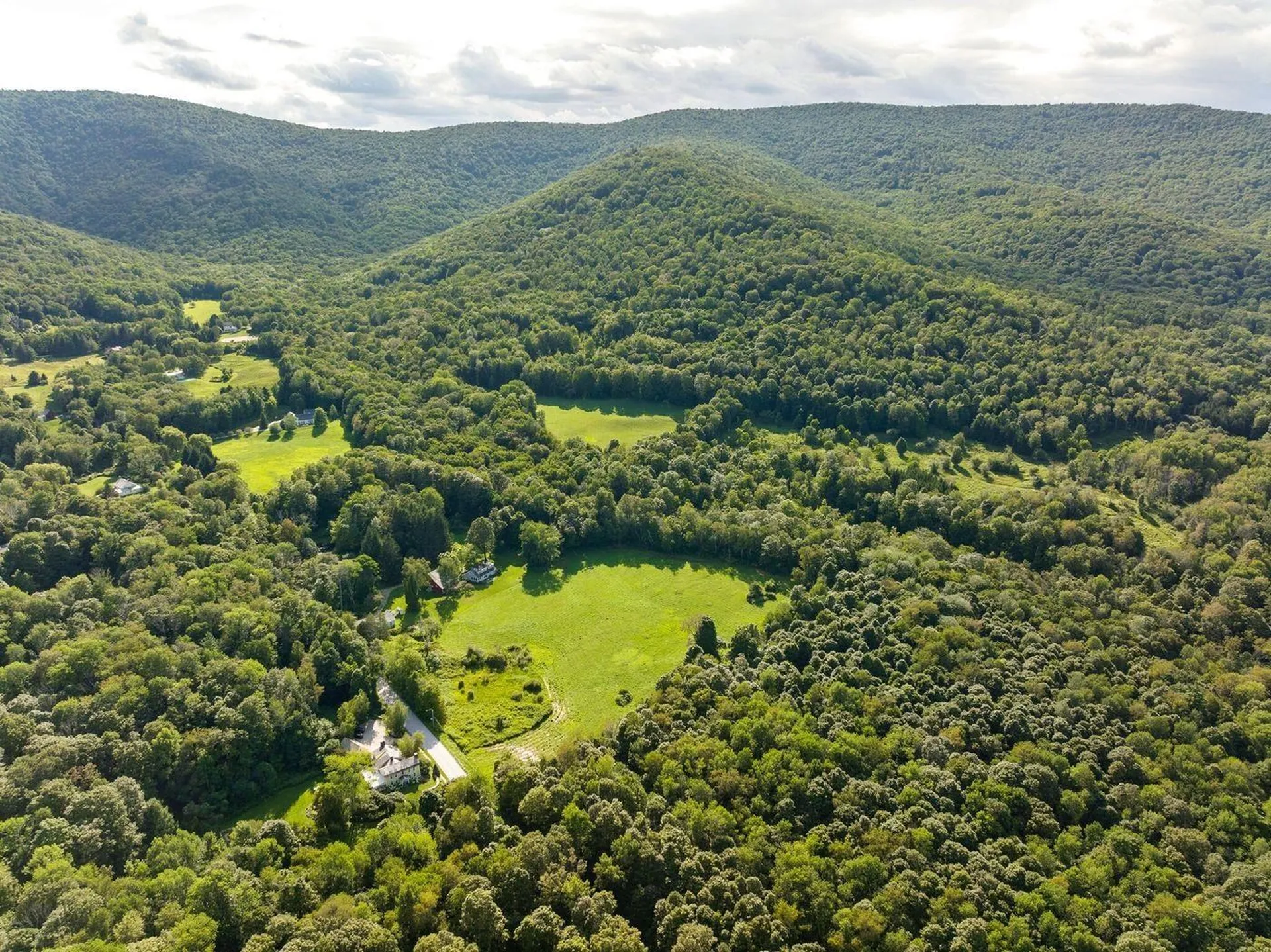 528 & 540 Nichols Hill Road Dorset VT 05251