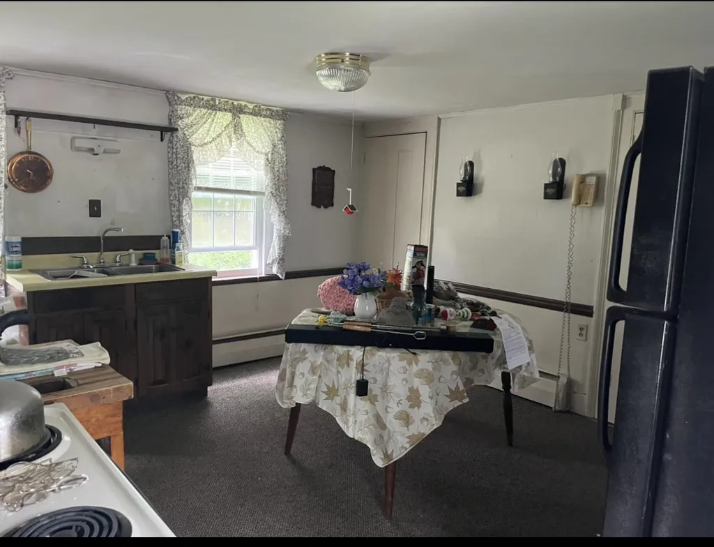 92 Post Road North Hampton NH 03862
