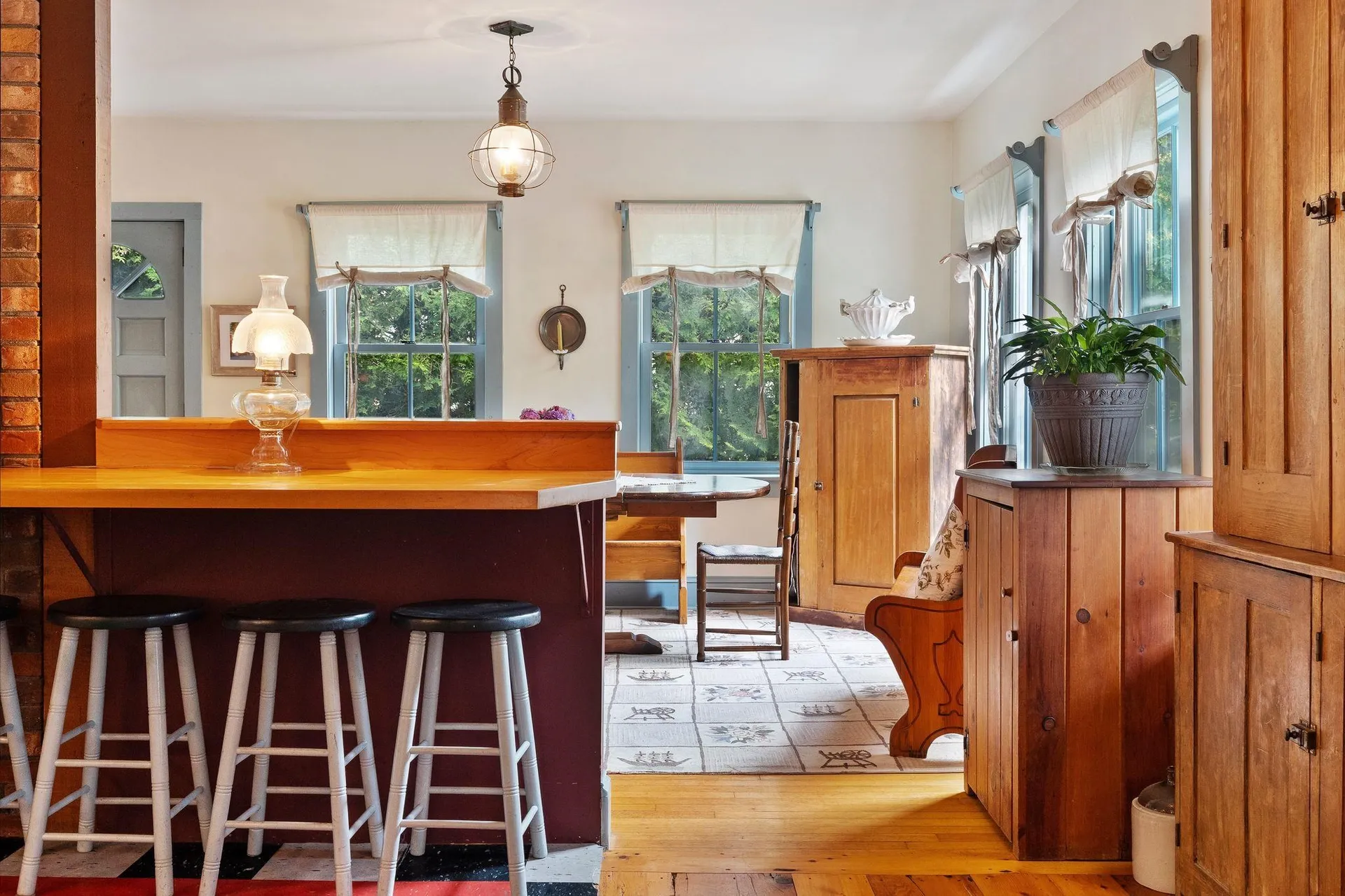 4 Highland Avenue Stowe VT 05672
