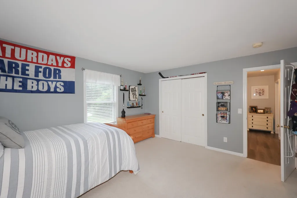 13 Angela Way Concord NH 03301