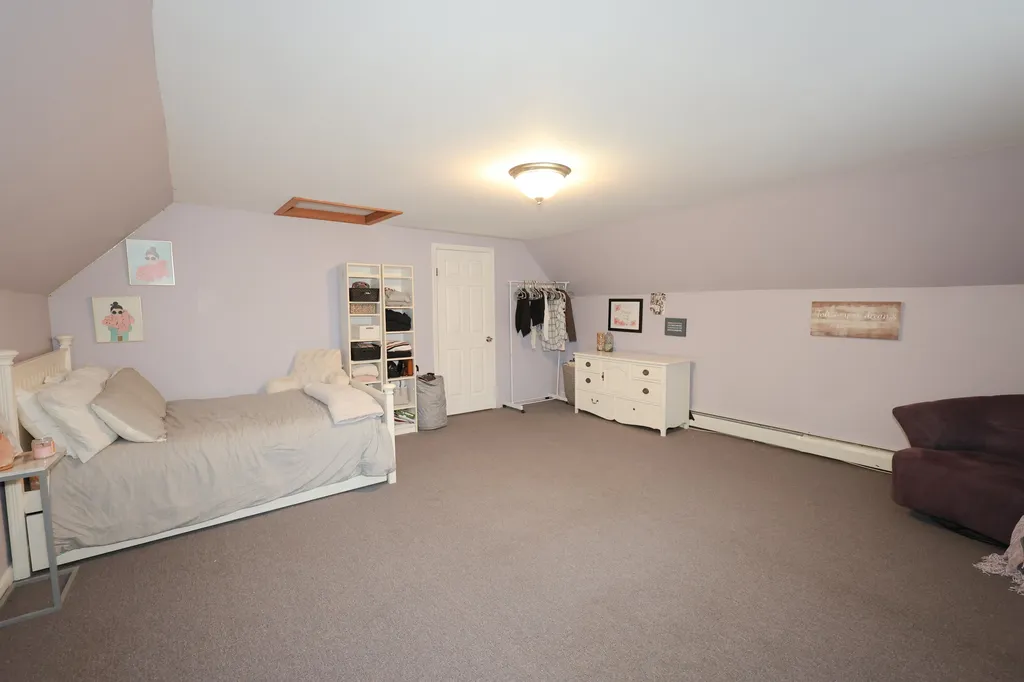 13 Angela Way Concord NH 03301