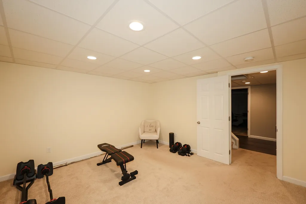 13 Angela Way Concord NH 03301