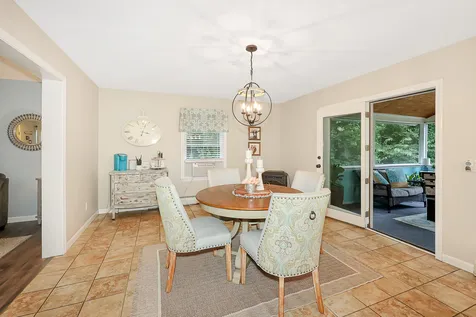 13 Angela Way Concord NH 03301