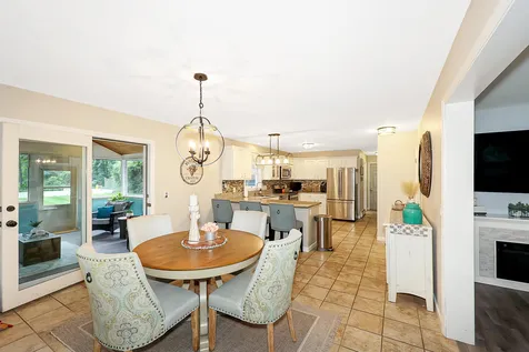 13 Angela Way Concord NH 03301