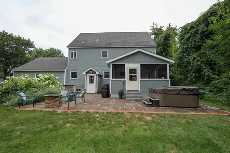 13 Angela Way Concord NH 03301