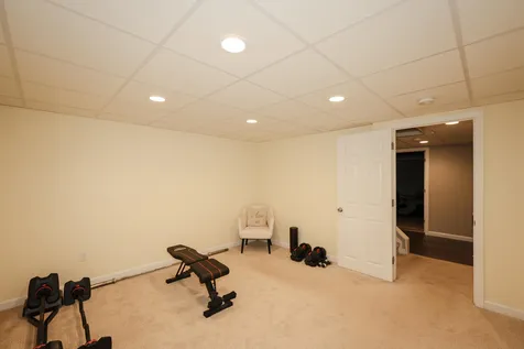 13 Angela Way Concord NH 03301