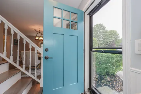 13 Angela Way Concord NH 03301