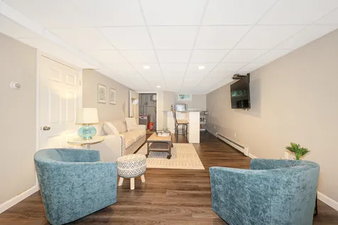13 Angela Way Concord NH 03301