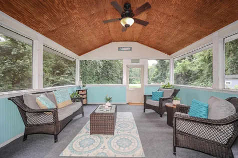 13 Angela Way Concord NH 03301