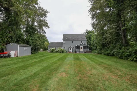 13 Angela Way Concord NH 03301