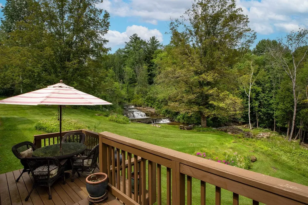 622 Longview Drive Manchester VT 05254