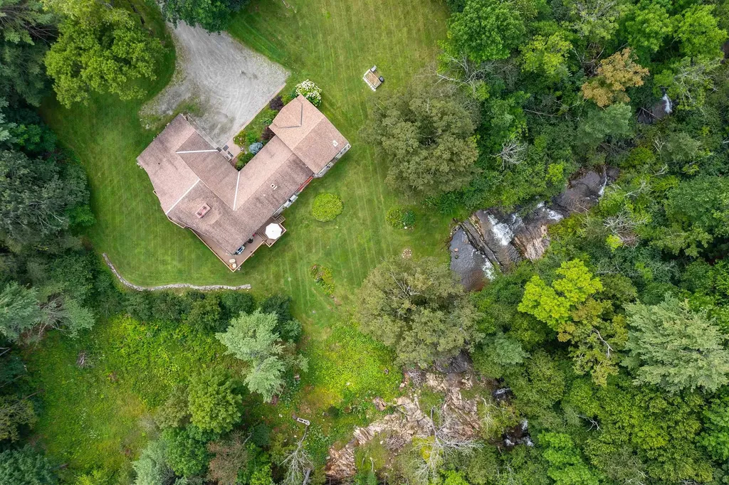 622 Longview Drive Manchester VT 05254