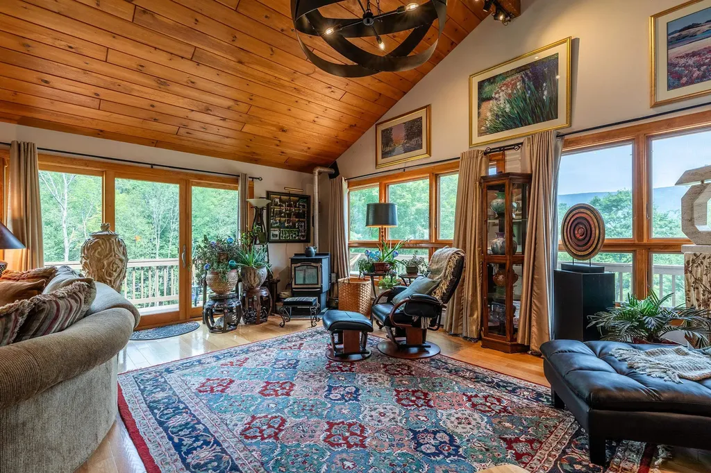 622 Longview Drive Manchester VT 05254