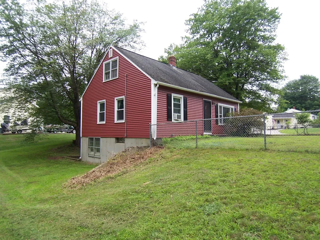 18 Amherst Road Merrimack NH 03054