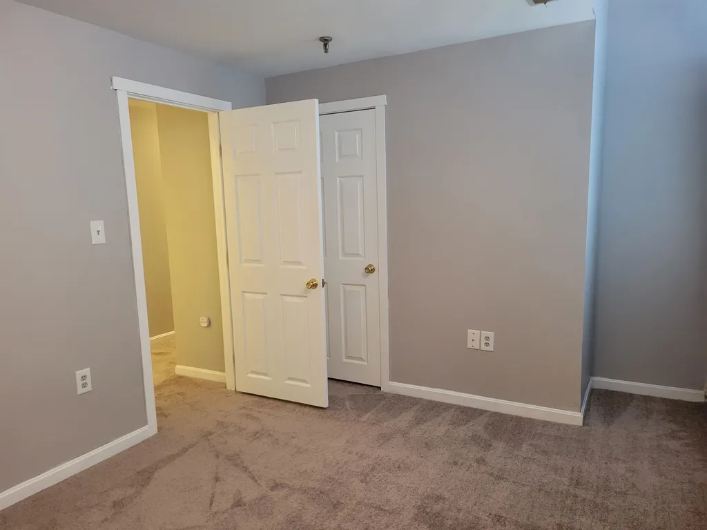 470 Silver Street Manchester NH 03103