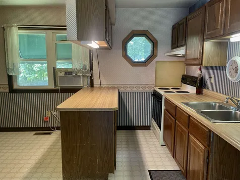 56 Gambrel Court Middlebury VT 05753