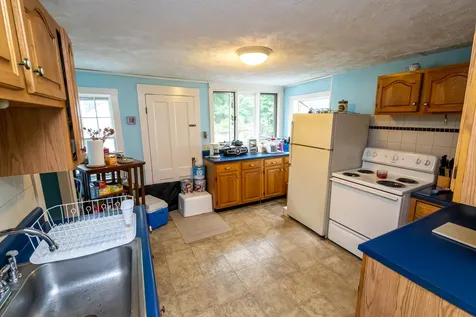 190 Deerfield Road Candia NH 03034